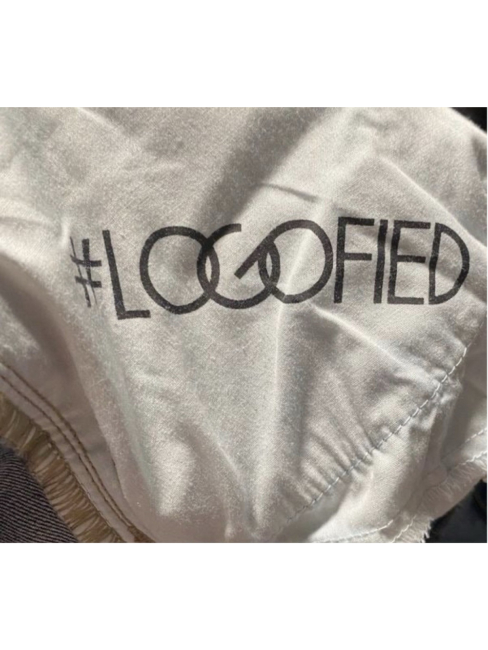 Logo by Lori Goldstein Jeans Plus Size 28W Cropped - Picture 6 of 6